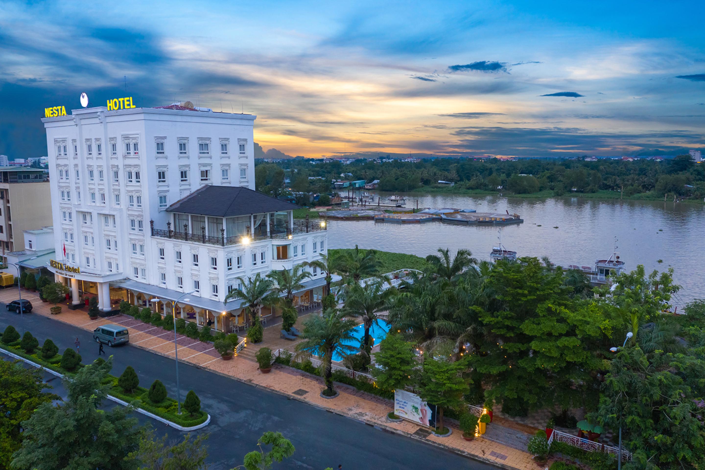 Nesta Hotel Can Tho Bagian luar foto
